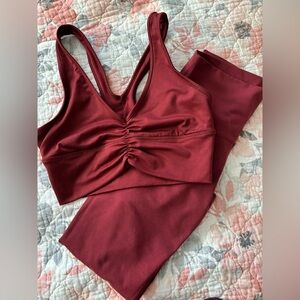 Alo Cranberry Airlift Set